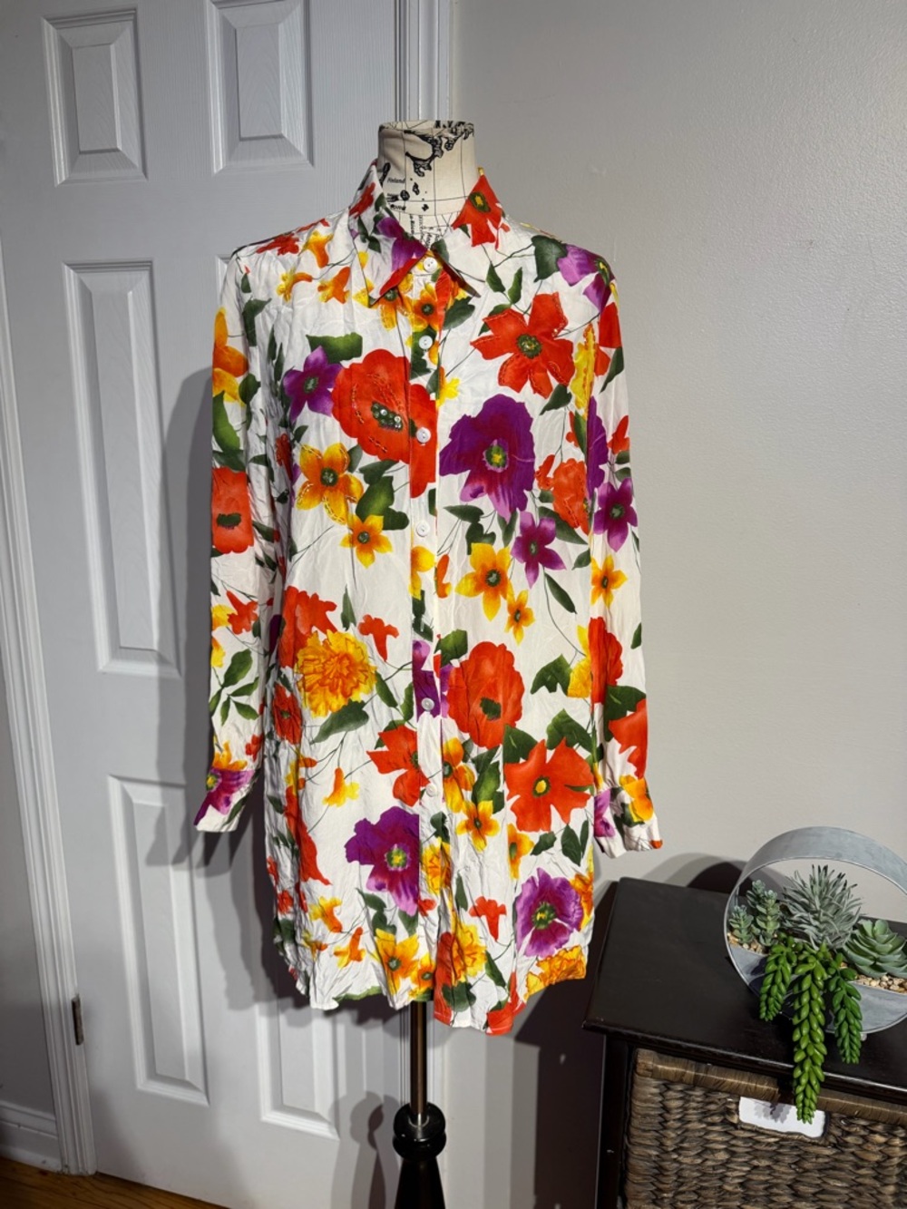 Linea by Louis Dell'Olio Vintage Silk Bright Floral Button Tunic Shirt multi L